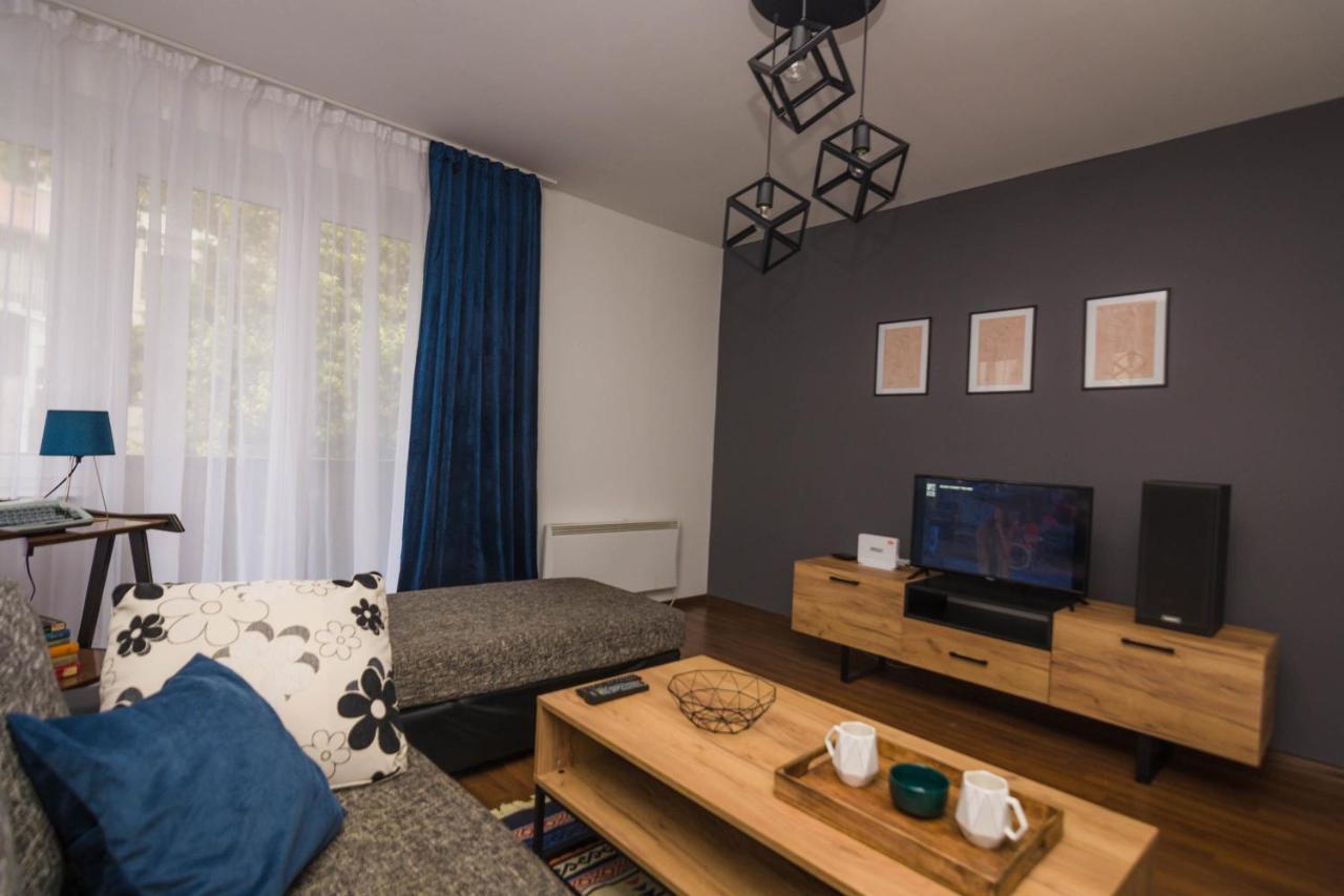 Alen Apartment Old Town - Free Parking Szarajevó Kültér fotó